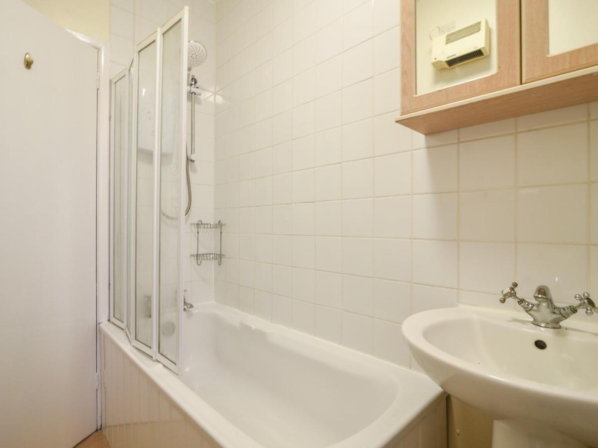 Flat 3, St Agnes House Apartment Lyme Regis Bagian luar foto