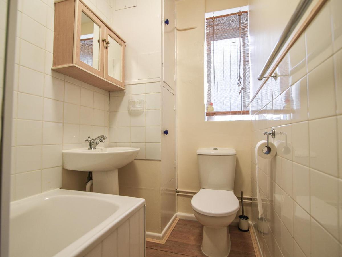 Flat 3, St Agnes House Apartment Lyme Regis Bagian luar foto
